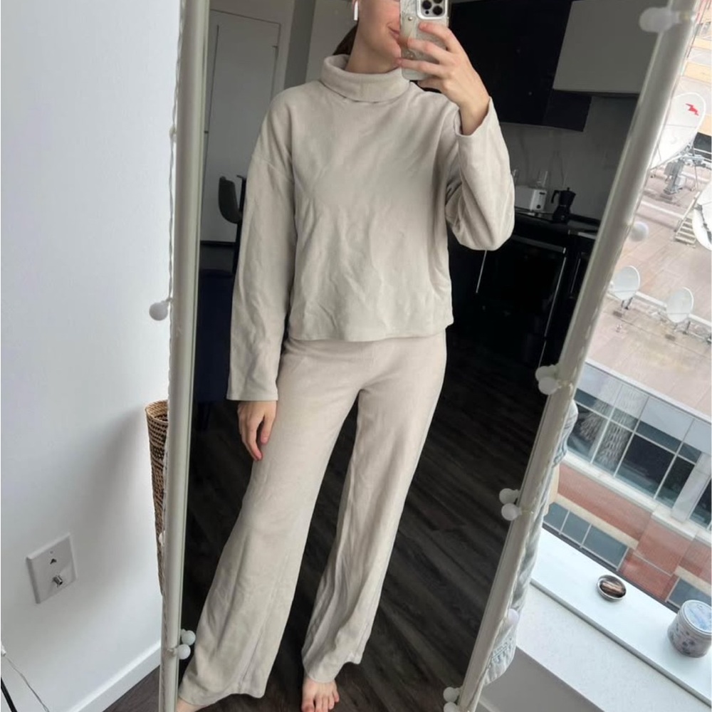 Cozy Beige Lounge Set | Women warm costume 2 pieces
